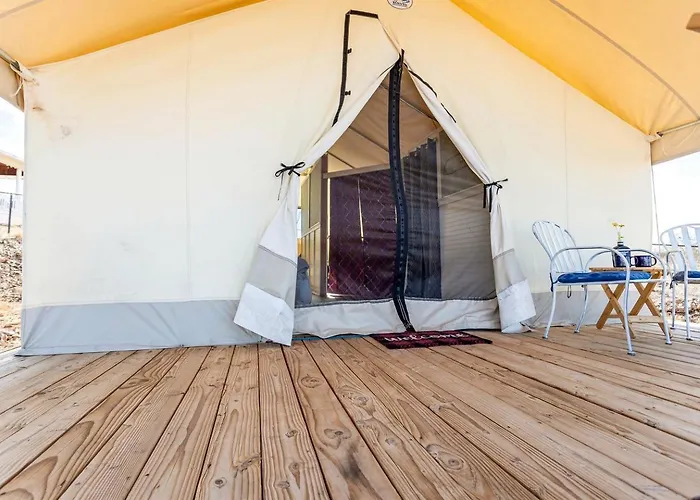 Off-grid Tented Cabin, Perfect For A Getaway In The Vacation Spot For Couples, Brisbee, Arizona Tombstone