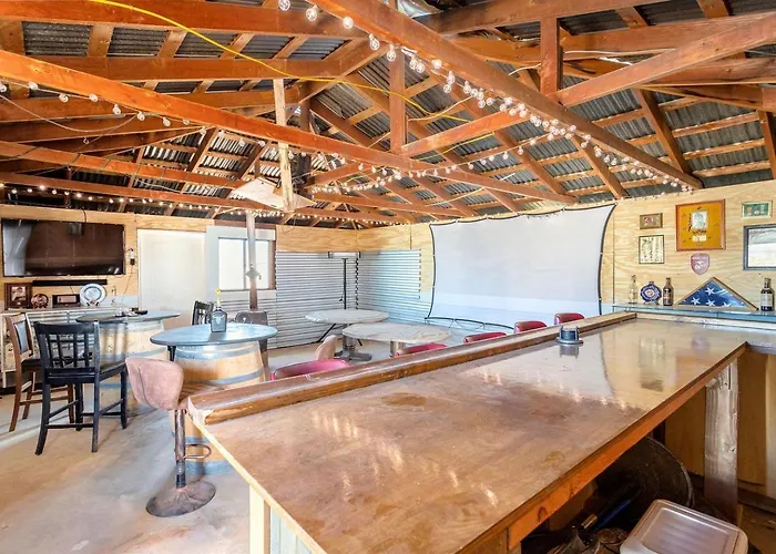 Off-grid Tented Cabin, Perfect For A Getaway In The Vacation Spot For Couples, Brisbee, Arizona